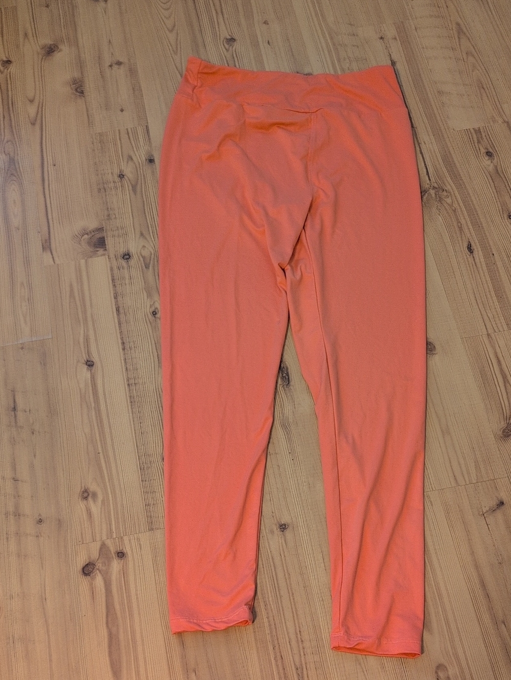 LuLaRoe Coral Orange Leggings